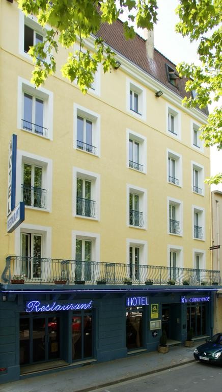 Photo de Hôtel Spa du Commerce