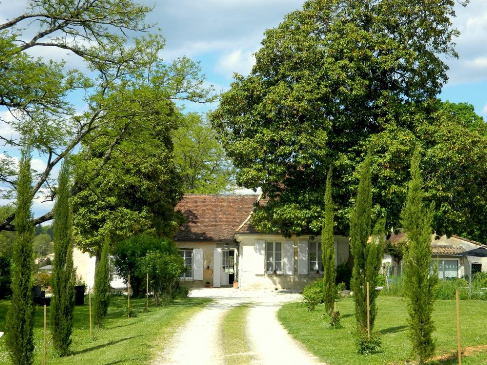 Photo de Chambres d'Hôtes L'Ostal de Pombonne