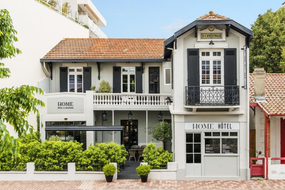 Photo de Hôtel HOME