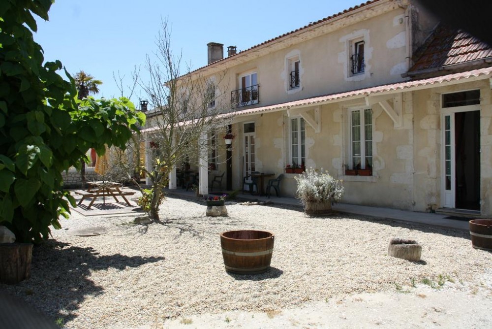 Photo de Chambres d'Hôtes Les Près Verts
