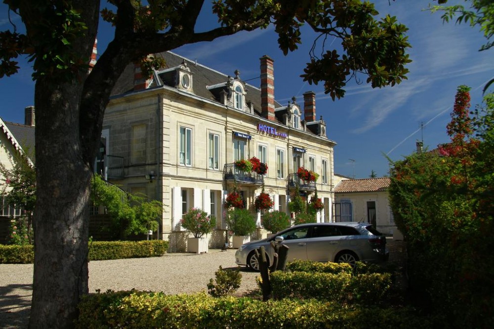 Photo de Hôtel Henri IV