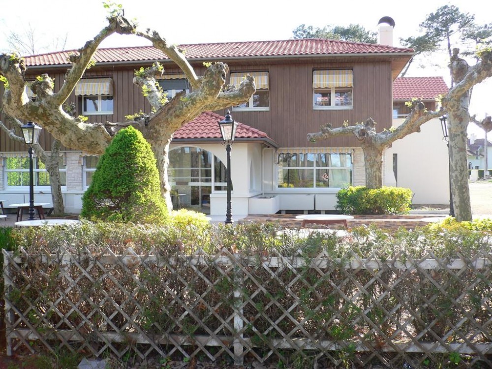 Photo de Hôtel du Lac