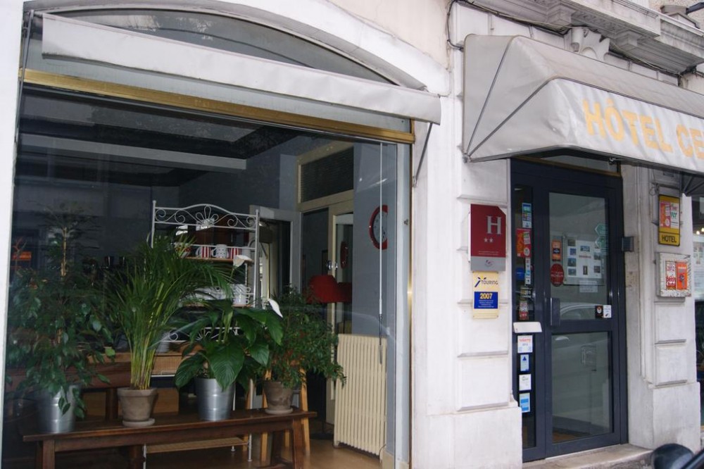 Photo de Hôtel Central