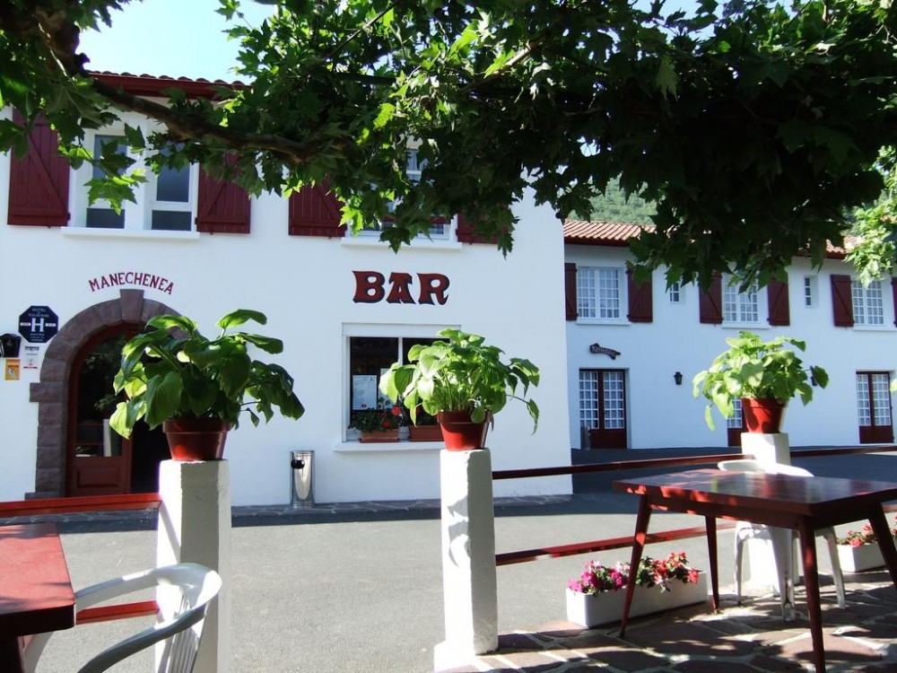 Photo de Hôtel Restaurant Manexenea