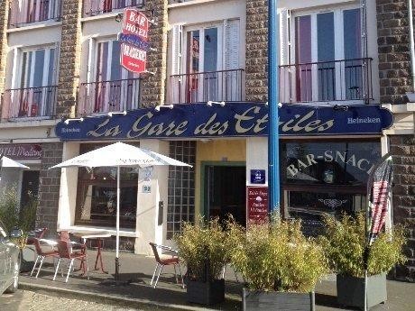 Photo de Hôtel Moderne