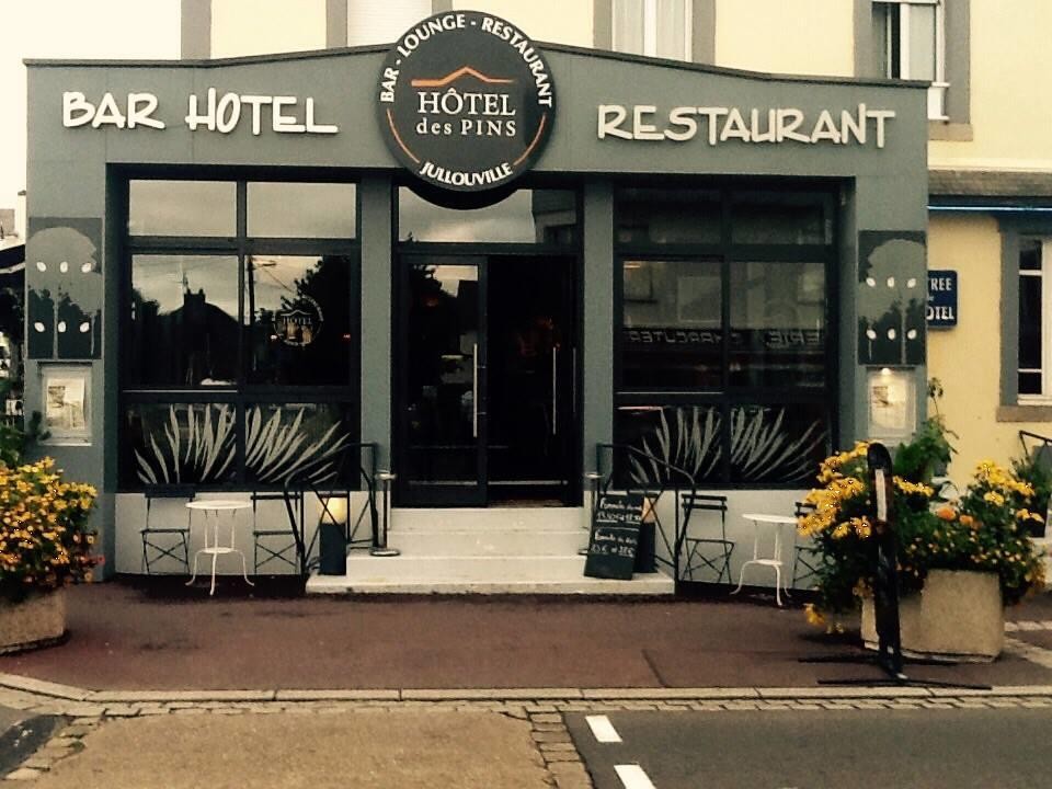 Photo de Hôtel Des Pins