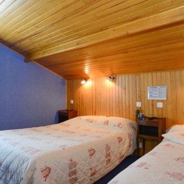 Photo Hôtel Restaurant Des Bains  à Saint-Jean-le-Thomas 50530