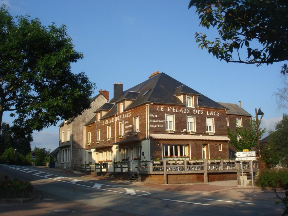 Photo de Hôtel le Relais des lacs