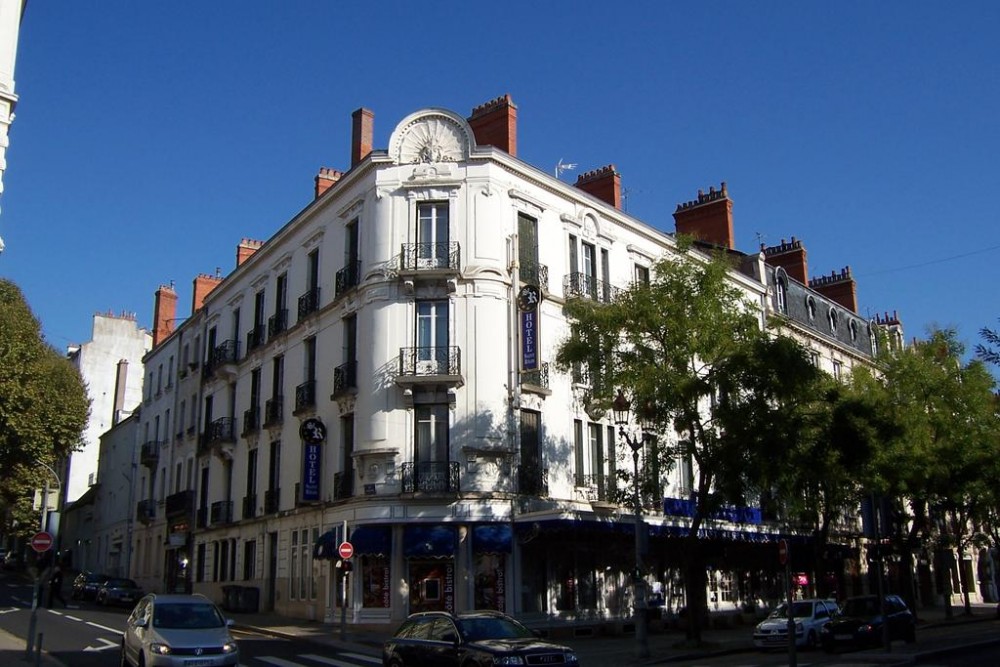 Hôtel Saint Regis à ChalonsurSaône avec restaurant Hôtel Saint Regis à ChalonsurSaône avec restaurant