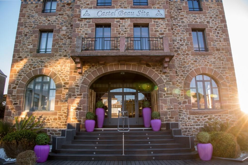 Photo de Castel Beau Site Hôtel - Spa