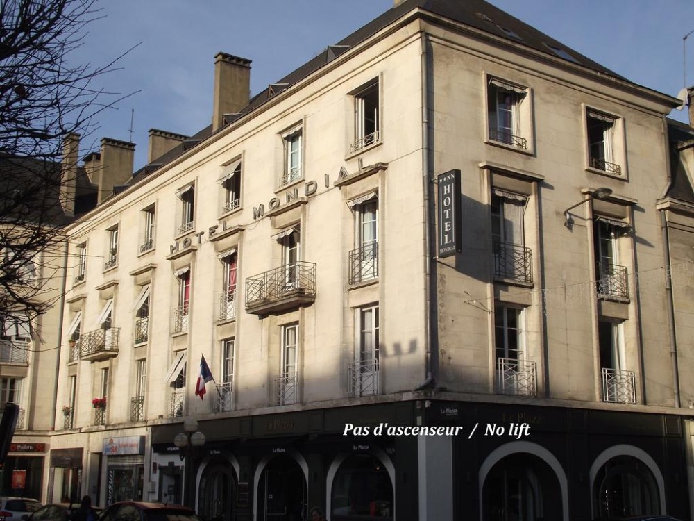 Photo de Hôtel Mondial