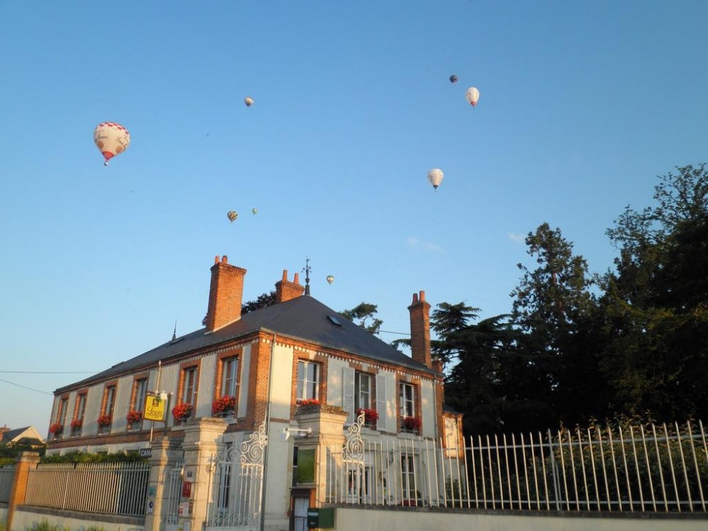 Photo de Villa des Bordes