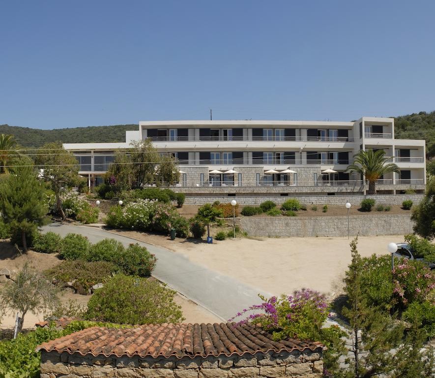 Photo de Hôtel Les Eucalyptus