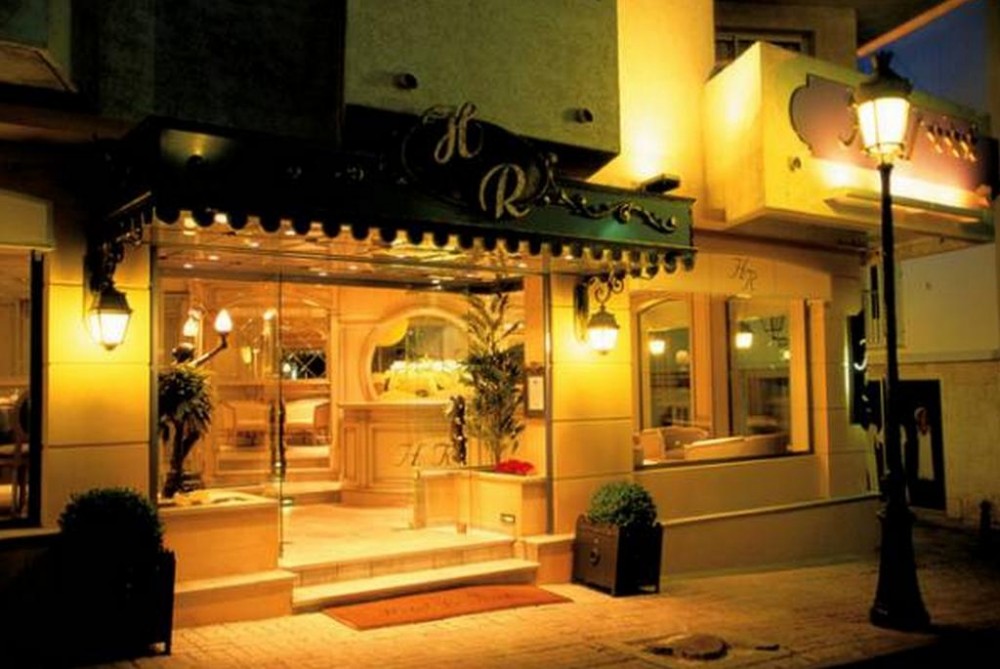Photo de Hôtel Le Rocher
