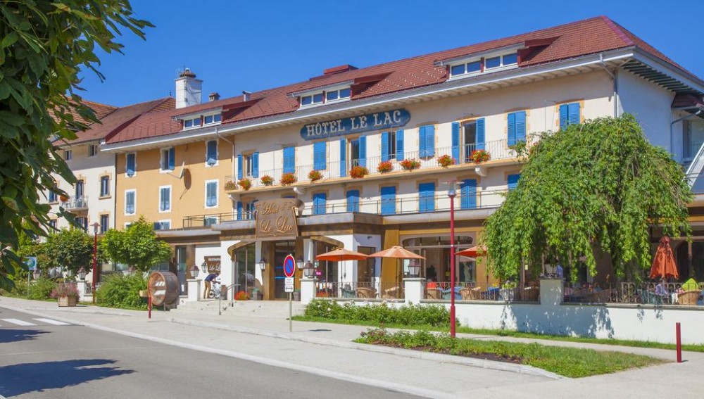 Photo de Hôtel LE LAC