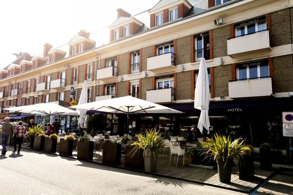 Photo de Hôtel Des Bains