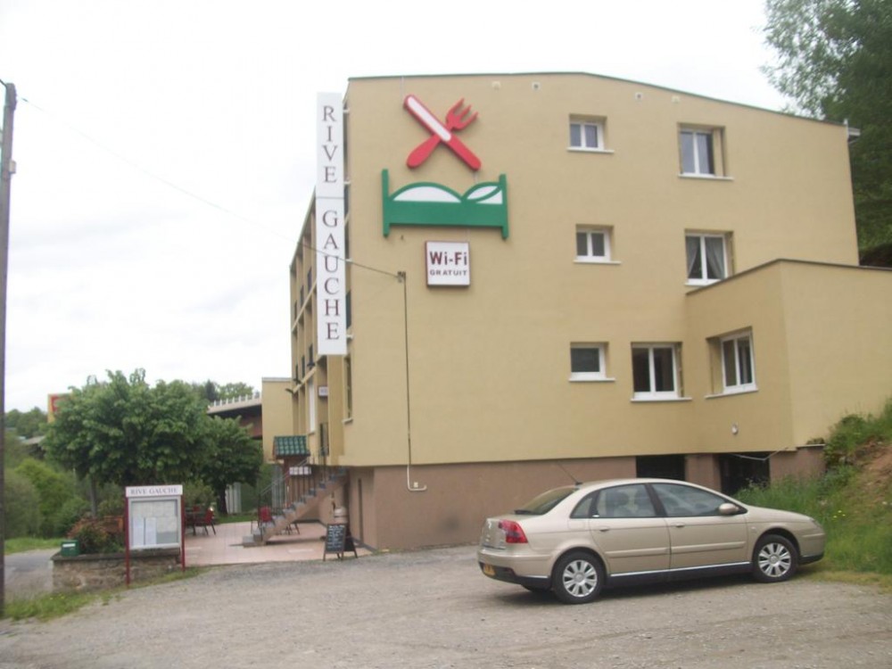 Photo de Hôtel Restaurant Rive Gauche