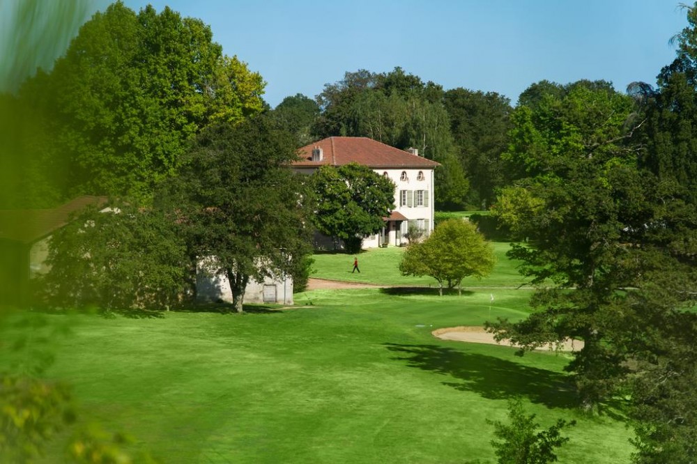 Photo de Hôtel Golf De Saint Junien