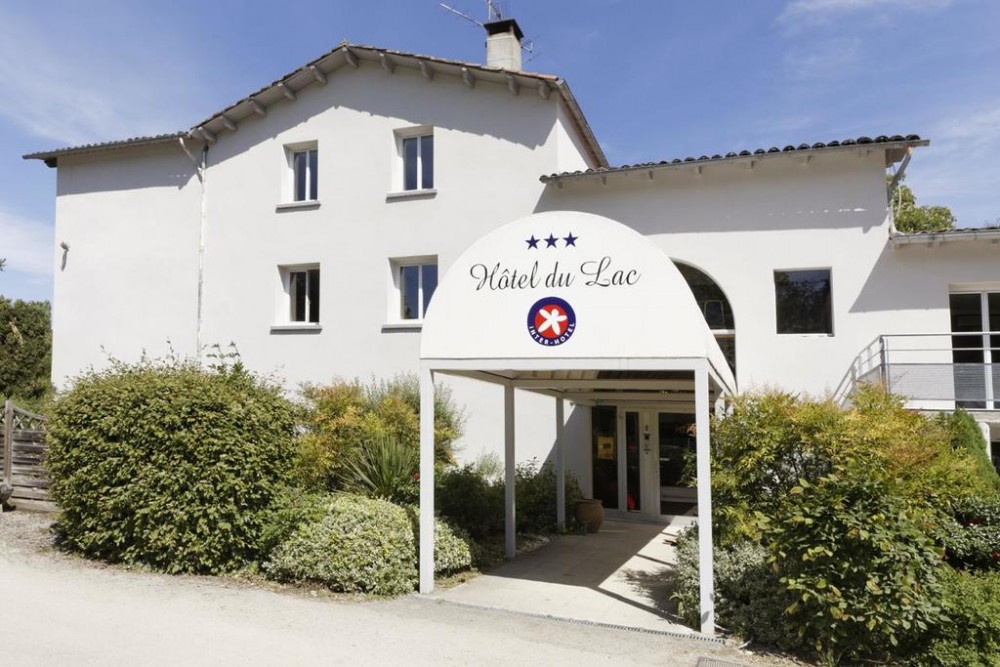 Photo de Hôtel Du Lac