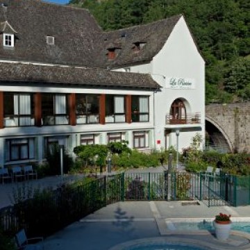 Photo Hôtel La Rivière à Entraygues-sur-Truyère 12140