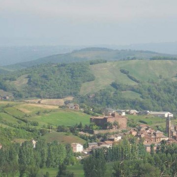 Photo Chambre dHôtes et Gîte des Monts - Histoire locale à Saint-Izaire 12480