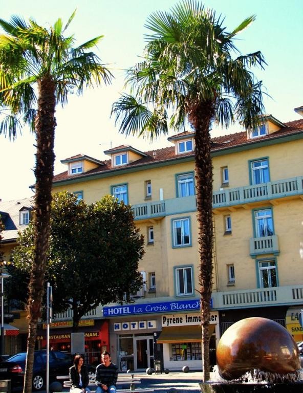 Photo de Hôtel La Croix Blanche