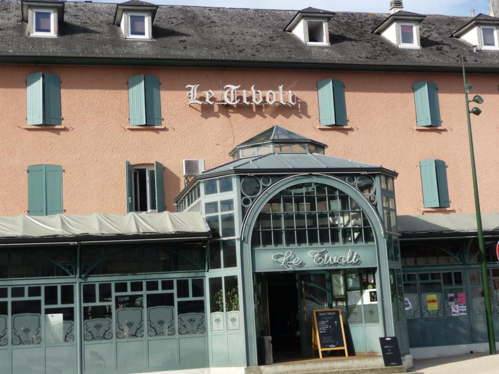 Photo de Hôtel le Tivoli