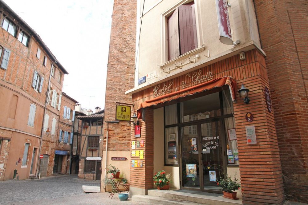 Photo de Logis Hôtel Saint Clair