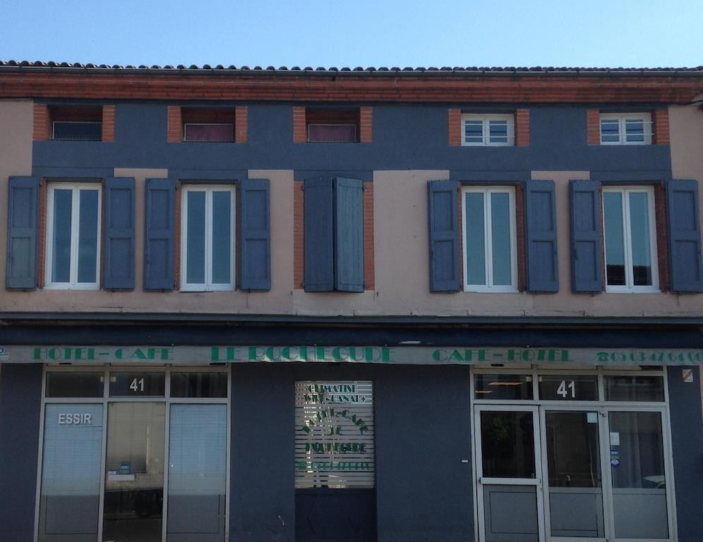 Photo de Hôtel Le Rochegude