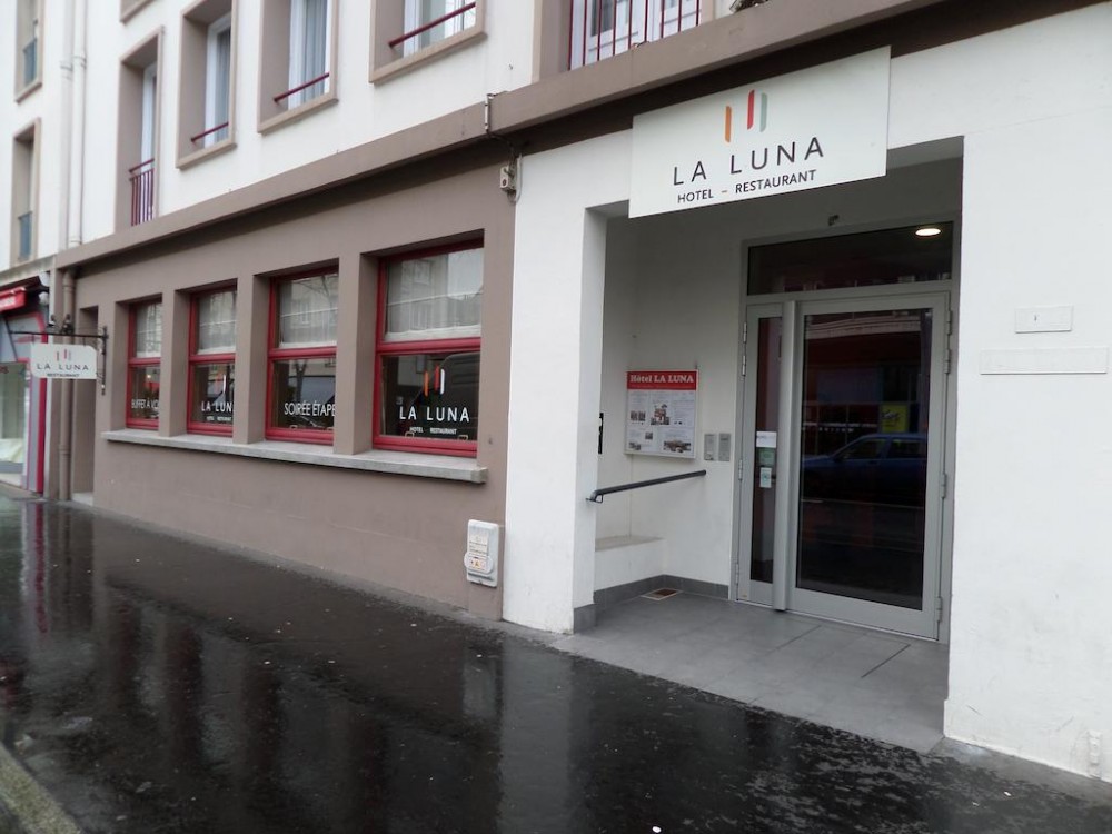Photo de Hôtel Restaurant La Luna