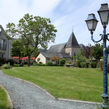 Photo LErmitage Hôtel & Restaurant à Saulges 53340