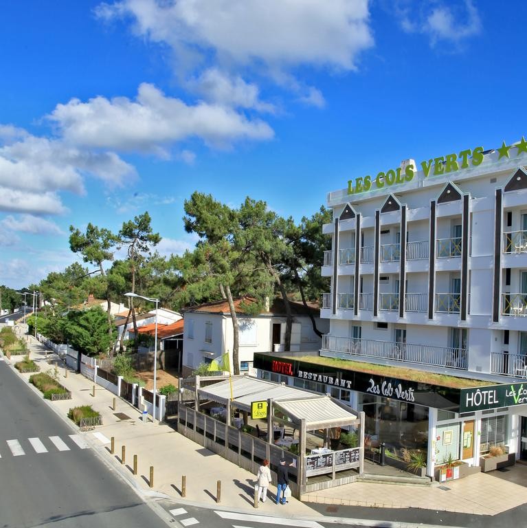 Photo de Hôtel les Cols Verts