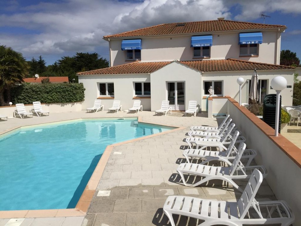 Photo de Hotel Restaurant l'Orée du Bois