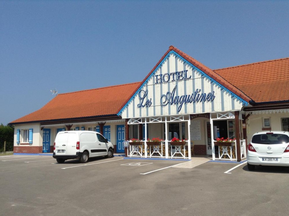 Photo de Les Augustines