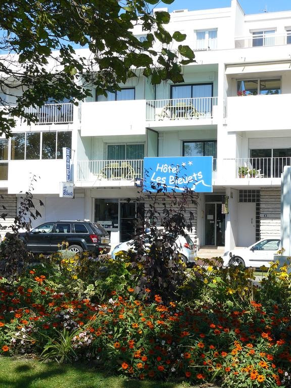 Photo de Hôtel Les Bleuets