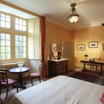 Chambres dhôtes du Château de Crazannes 