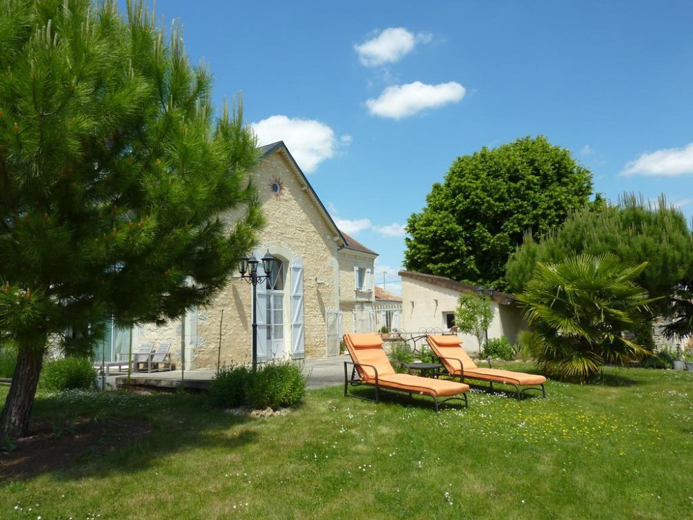 Photo de Ecole de rose de Marigny Brizay