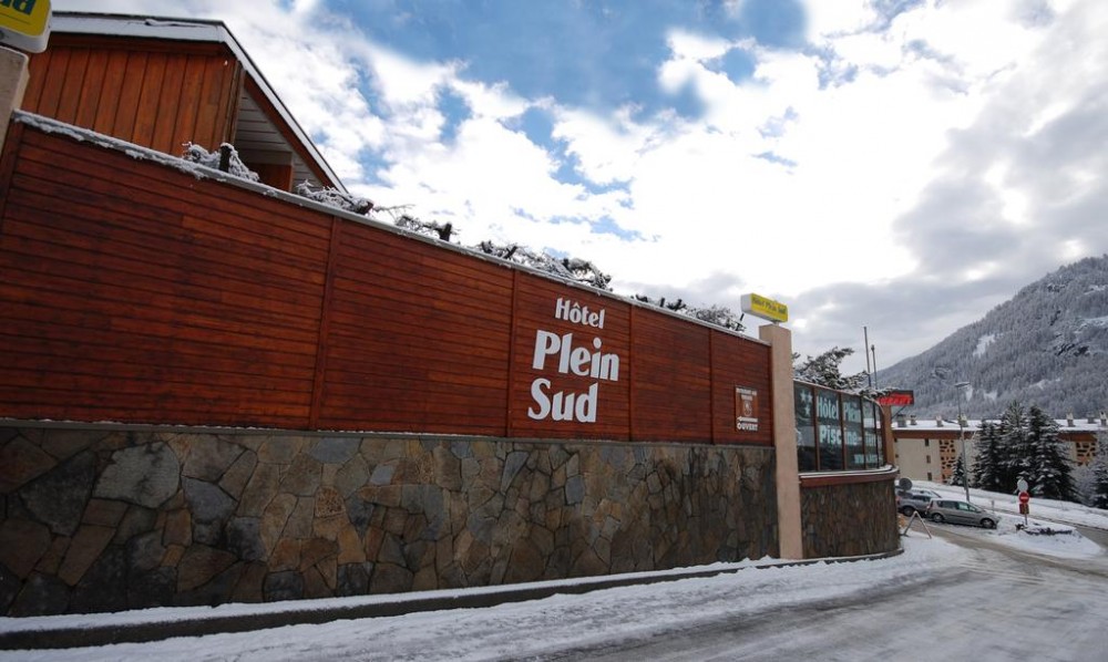 Photo de Hôtel Plein Sud