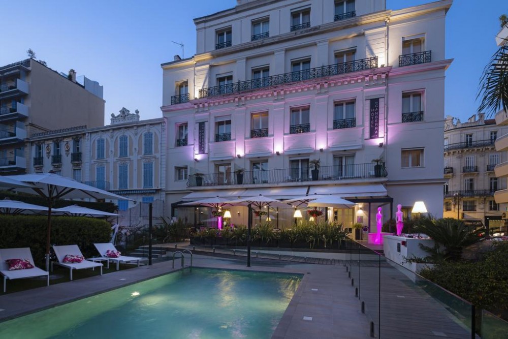 Photo de Hôtel Le Canberra