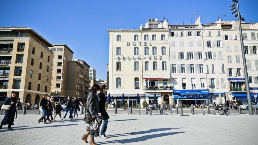 Photo de Hôtel Belle-Vue