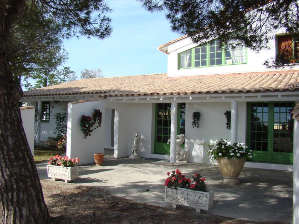 Photo de Hôtel Mas des Lys