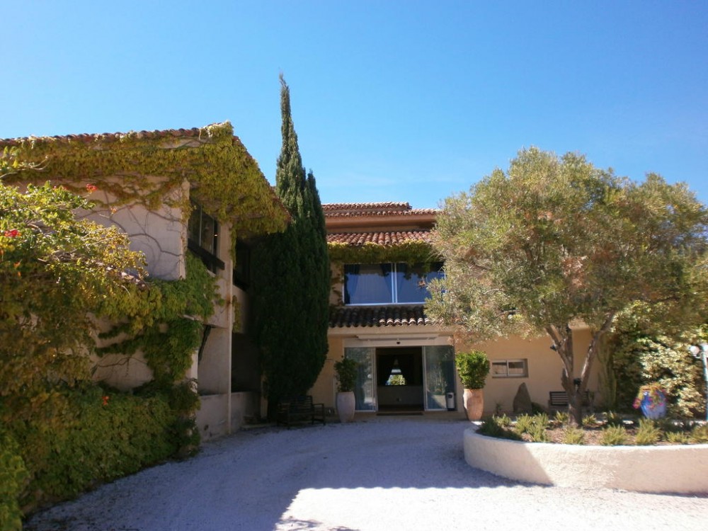 Photo de 83 Hôtel
