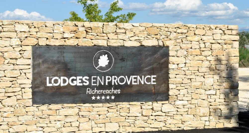 Photo de Lodges en Provence à Richerenches