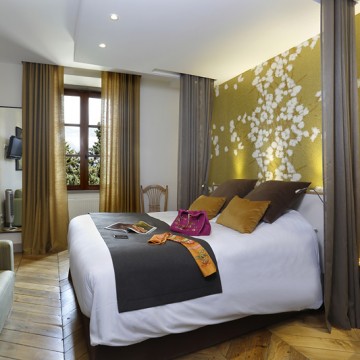 Photo Château de Chapeau Cornu à Vignieu 38890