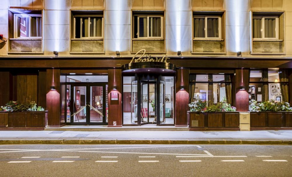 Photo de Hôtel Le Roosevelt