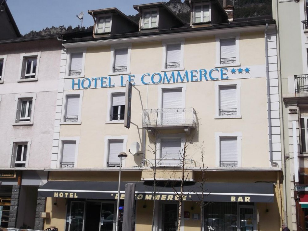 Photo de Hôtel Le Commerce