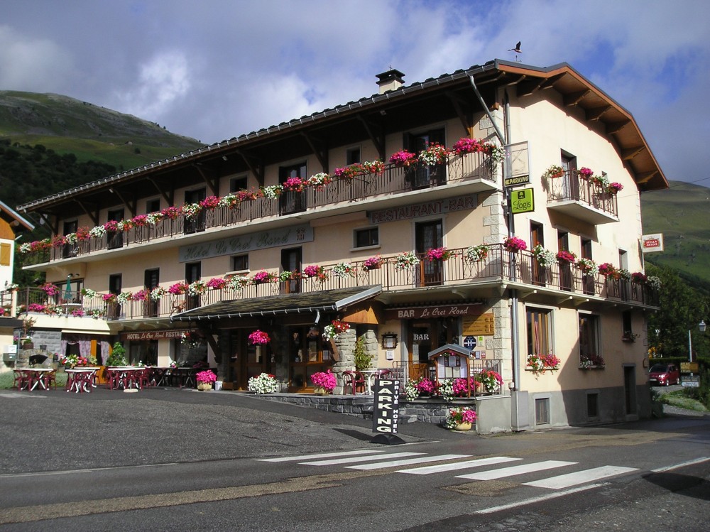 Photo de Hôtel du Crêt-Rond