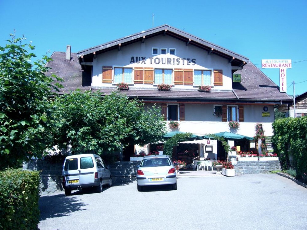 Photo de Hôtel Restaurant Aux Touristes