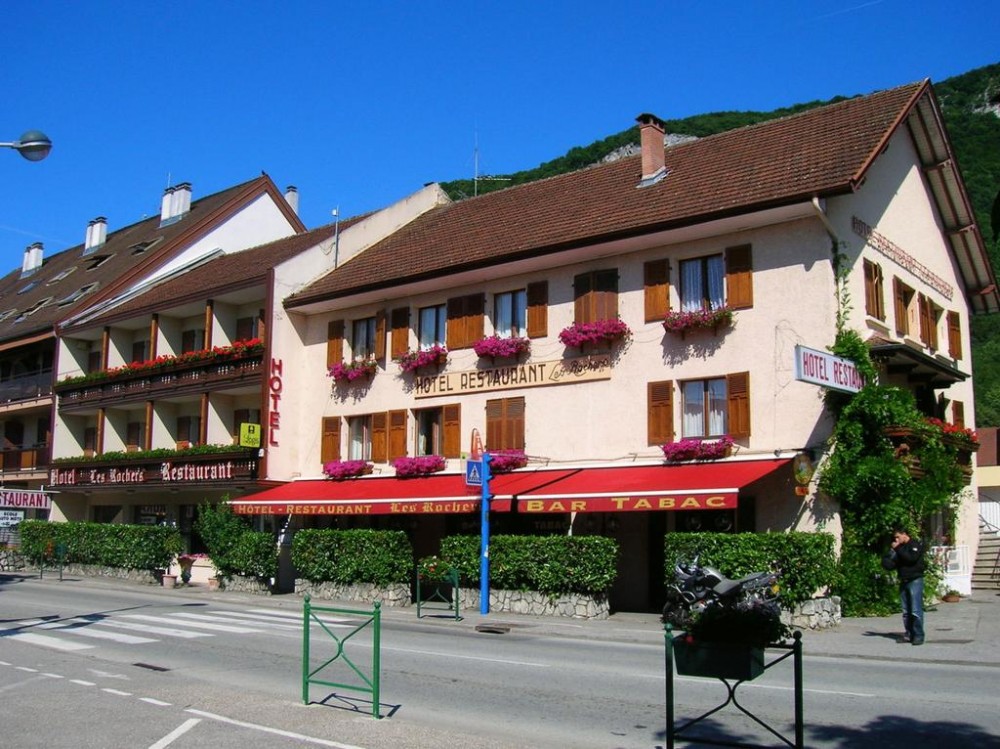 Photo de Hôtel Les Rochers