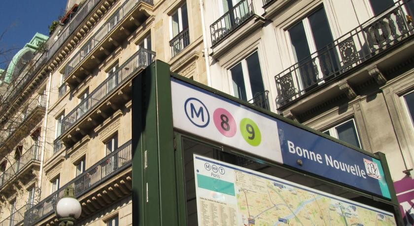 Photo de Hôtel Bonne Nouvelle
